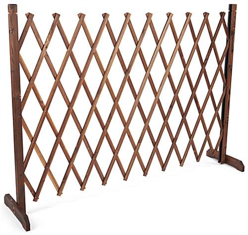 78.75" x 47.25" Extendable Wood Partition, Weather Resistant - Natural Cedar